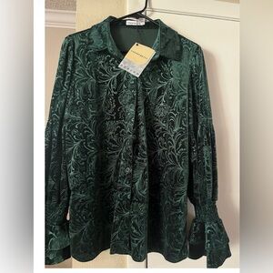 Chico's Emerald Green Patterned Blouse